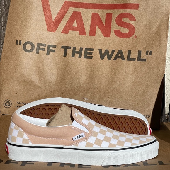 Classic Slip-On Vans - Picture 7 of 11